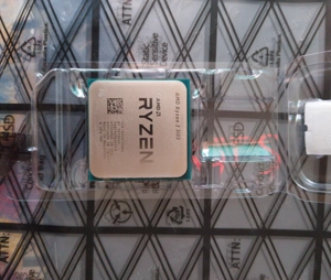 Procesor AMD Ryzen 3100 (Nou)