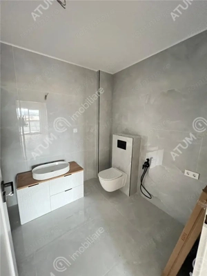 Apartament la cheie cu 3 camere 2 bai 2 balcoane parcare zona Brana - imagine 11