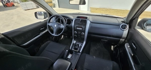 Suzuki Grand Vitara 2.0i - imagine 10