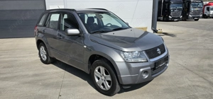 Suzuki Grand Vitara 2.0i - imagine 2