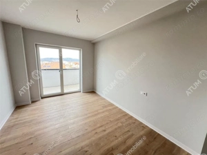 Apartament la cheie cu 3 camere 2 bai 2 balcoane parcare zona Brana - imagine 5