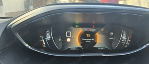  Vând Peugeot 3008 2018 - imagine 2