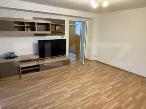 Apartament 3 camere, decomandat, mobilat, utilat, parcare si boxa, 2 bai