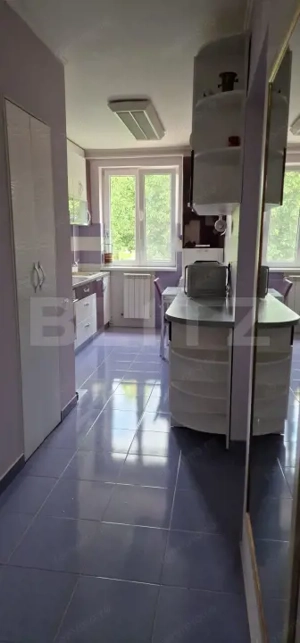 Apartament 3 camere, 57 mp, zona Micro 1 - imagine 3