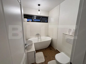 Casă spațioasă cu design elegant  – Zona Calea Moldovei - imagine 6