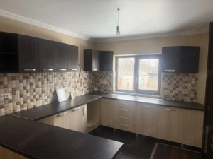 Casa S+P+1, 280 mp utili, 2000 mp teren, zona Podari - imagine 10