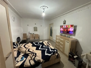 Apartament 3 camere,55mp, Vest - 9 mai