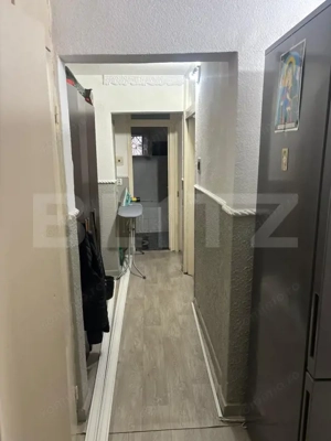 Apartament 3 camere, 55 mp, zona Vest - 9 mai - imagine 8