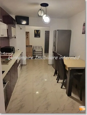 Apartament 3 camere decomandate zona Anda