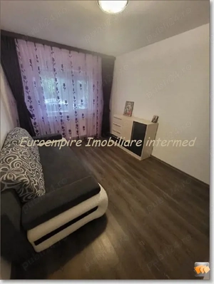 Apartament 3 camere decomandate zona Anda - imagine 8