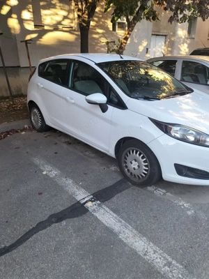 Vând Ford fiesta urgent - imagine 2