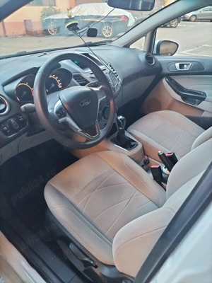 Vând Ford fiesta urgent - imagine 3