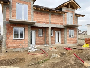 Duplex 4 camere la asfalt Urseni-Mosnita Noua