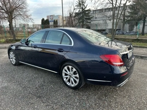 Mercedes Benz E220 4Matic 2.0d 194 cp - imagine 3