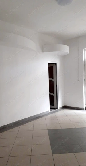 Spațiu Comercial - zona Gara Bacău - imagine 3