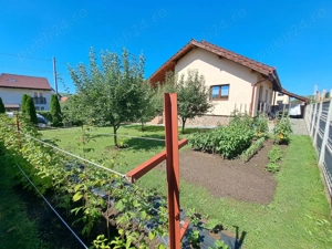 Casa de vanzare 5 camere - imagine 9