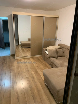 Metrou Dristor Garsoniera Etaj 1 Bloc Reabilitat