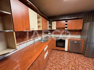  Casa individuala de vanzare cu 5 camere +spatiu comercial 3 bai Sibiu - imagine 4