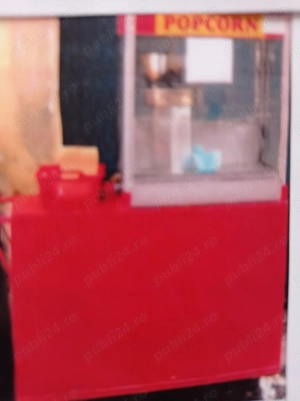 Vind aparat pop-corn pe butelie.