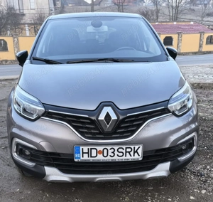Renault Captur Intens TCE 130 an fabricatie 2019 cu doar 10.696 Km - imagine 5
