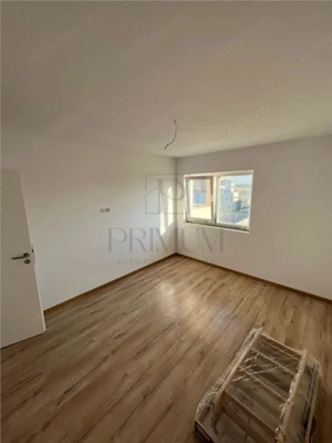 Duplex spatios - bucatarie inchisa - zona in plina dezvoltare. - imagine 15