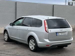 Ford Focus 2 Facelift 1.6TDCI 109CP - imagine 5