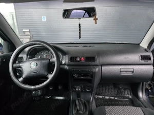 Vând Skoda Octavia I facelift, 1.6 benzina SR, 2003 - imagine 3