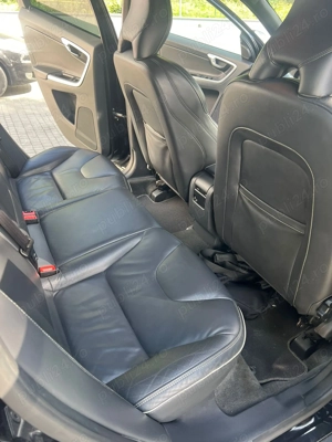 Volvo XC60 - imagine 5