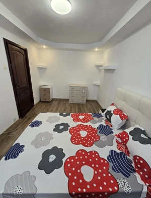 SEMICENTRAL-PALAS,apt.2cam.renovat, mobilat-utilat, 400 Euro - imagine 8