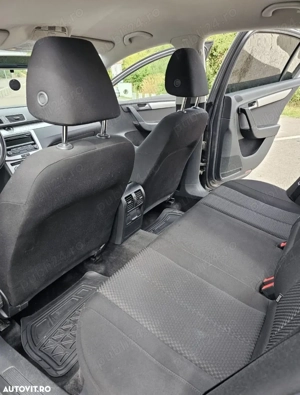 Volkswagen Passat Sedan 1.6 TDI BlueMotion - imagine 5