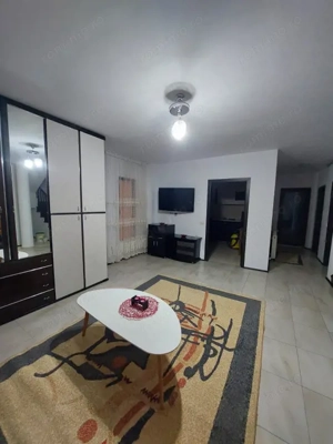 Casă de închiriat | 3 Dormitoare | Pet Friendly | Miroslava