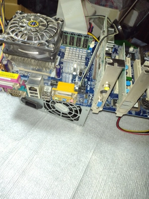 Placă de bază, cu placă video dedicată - imagine 3