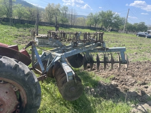 Disc purtat pe lagare - imagine 2