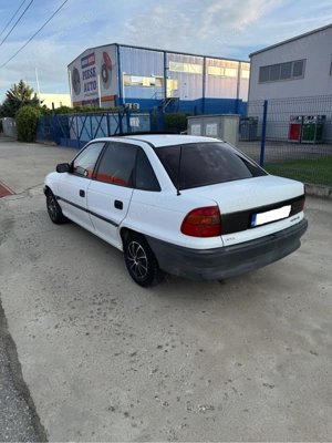 Opel Astra F 96 - imagine 2