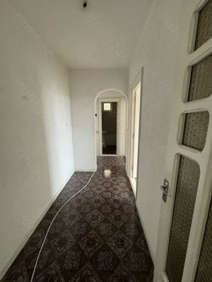 Vand apartament cu 4 camere - imagine 7