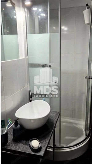 1 CAMERA, MOBILAT SI UTILAT LANGA MEDICINA! - imagine 8