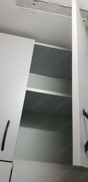 Vand ansamblu de dulapuri cu rafturi