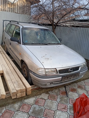 Opel Astra f 1,4 16v - imagine 2