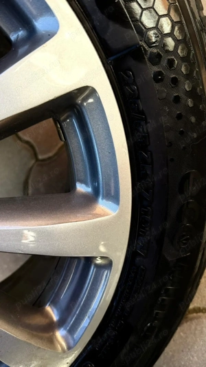 Jante originale Mercedes-Benz R17 + anvelope Kumho 225/55 R17 DOT 5124 (5x112) - imagine 4