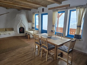 Casa noua traditionala din lemn de stejar vechi - Rosia judetul Bihor - imagine 5