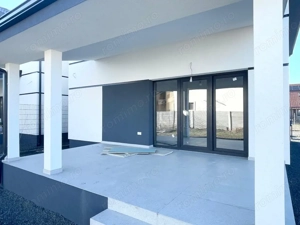 Duplex 4 camere, 102 mp utili, 320 mp teren - Mosnita Veche - imagine 14