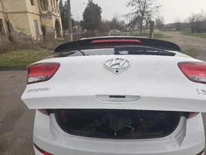 vând Hyundai i30 2023 1.5 benzina 110cp model Highway  - imagine 6