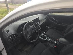 vând Hyundai i30 2023 1.5 benzina 110cp model Highway  - imagine 7