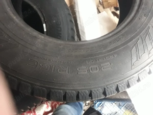 Vand 4 buc Cauciucuri Nokian Tyres 205/R16C - imagine 3