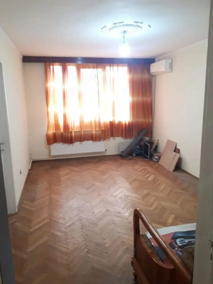 Apartament 3 decomandate Tiglina2 et3  4 ,centrala ,Garaj pret 76 000 euro - imagine 2