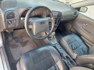 autoturism volvo v40 - imagine 4