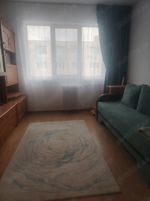 Garsoniera de vanzare in zona Tractorul - imagine 2