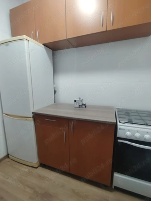 Garsoniera de vanzare in zona Tractorul - imagine 10