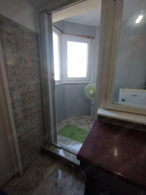 Inchiriez apartament 1 camera Aradului - imagine 8