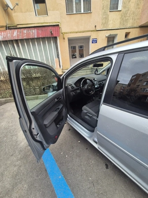 Vw-Touran 1.4 TSI - imagine 2